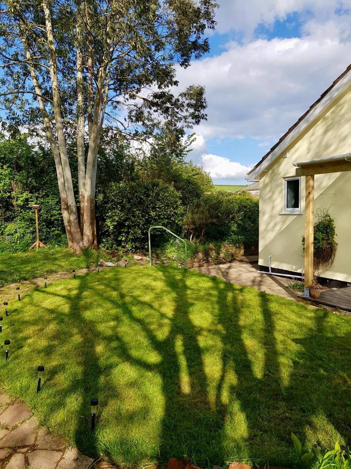 ניוטון אבוט Sundial Cottage מראה חיצוני תמונה
